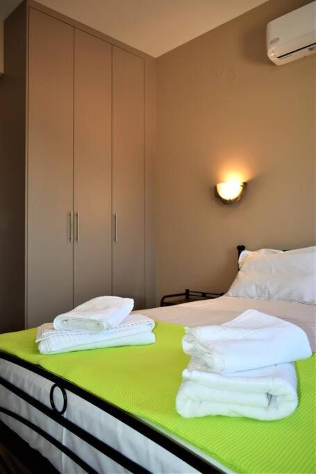 Smailis Apartment 1 Koroni  エクステリア 写真